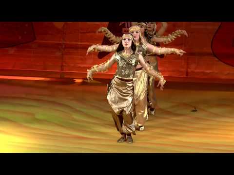 Видео: Египетский танец "На крыльях ветра"