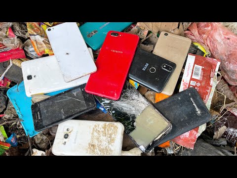 Видео: Ищем подержанный телефон на помойке || Восстановление заброшенного телефона
