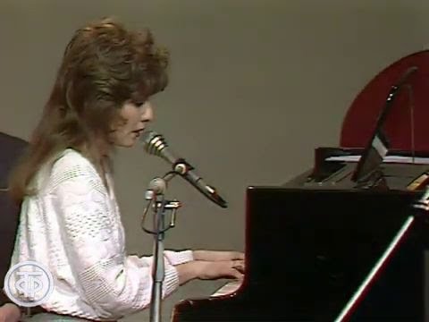 Видео: Екатерина Семёнова - "Горчит калина" (1991 г.)