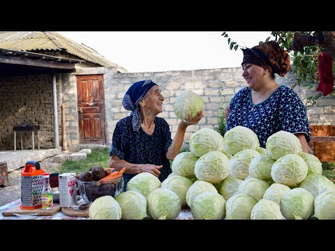 Видео: Приготовление рассола из капусты и овощей | деревенская жизнь | выпечка печенья