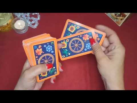 Видео: 💌 Какво чувства към теб в този момент? | Таро любовен разклад