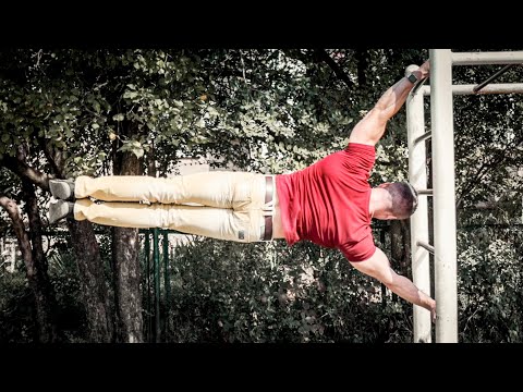 Видео: Флажок - это легко! Как делать Human Flag