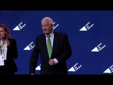 Видео: Аллан Пиз - «Ответ. Проверенная методика достижения
 недостижимого»