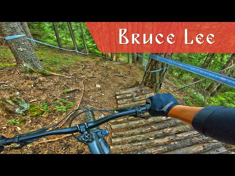 Видео: Чепеларе МТБ Брус Лий - Мечи чал | Chepelare MTB Bruce Lee Меchi Chal Downhill