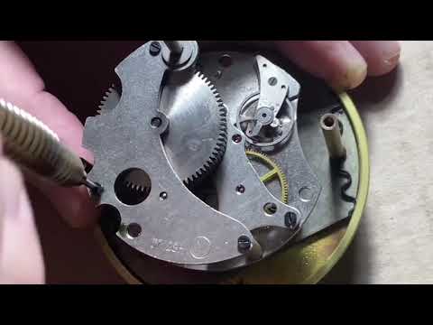 Видео: Ремонт часов "Молния"
