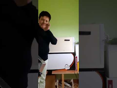 Видео: Сравниваем инкубаторы Блиц Матрица Вегас и ОВО