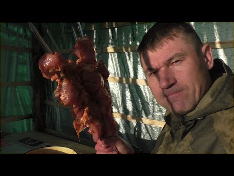 Видео: ШАШЛЫК НА ОГОРОДЕ ИЗ ФЕРМЕРСКОГО МЯСА! Обмыли беседку! ПОСЕДИМ