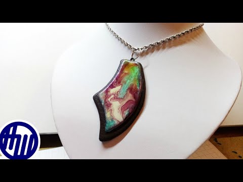 Видео: Как сделать кулон из кожи, картона и лака для ногтей. DIY. Pendant. Ciondolo