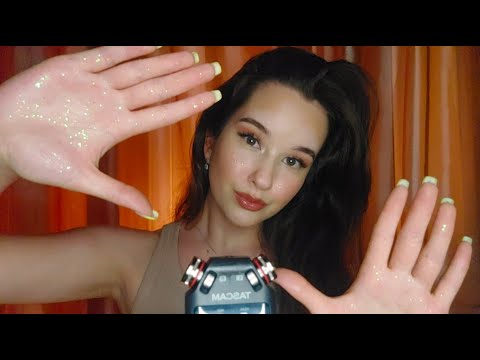 Видео: ASMR Mouth sounds and hand movements. ЗВУКИ РТА И ДВИЖЕНИЕ РУК. Массаж. Неразборчивый близкий шёпот