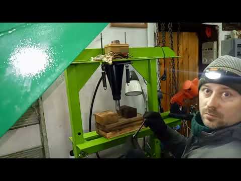Видео: Самодельный пресс.