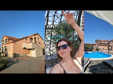 Видео: Влог#50🇭🇷Мы в Хорватии🏖Обзор виллы🏠Отдыхаю от души 👙