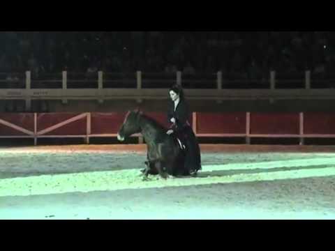 Видео: Нечто невероятное....