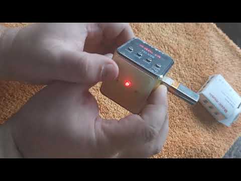 Видео: Портативный мини-динамик с FM-радио TD-V26