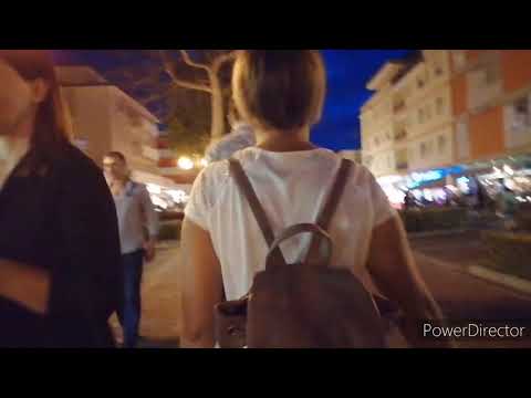 Видео: BIBIONE 18.07.20 Вечерняя прогулка и столько народу.