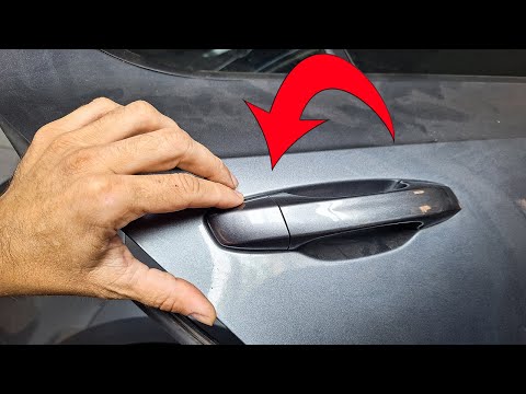 Видео: Как быстро снять наружную ручку задней двери - Skoda Octavia A7