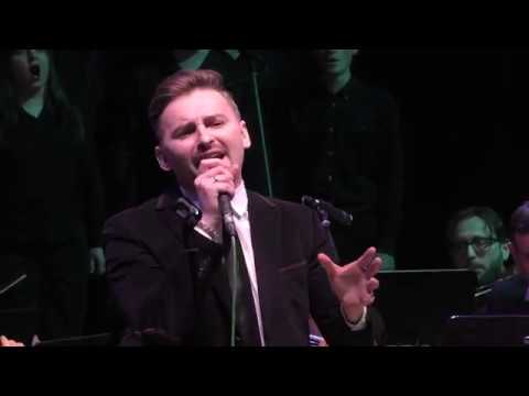 Видео: Show Must Go On. Олександр Онофрійчук