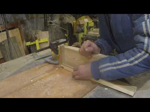 Видео: Соединение шип-полупроушина