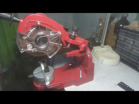 Видео: Станок для заточки цепей Einhell GC-CS 235E Полный обзор