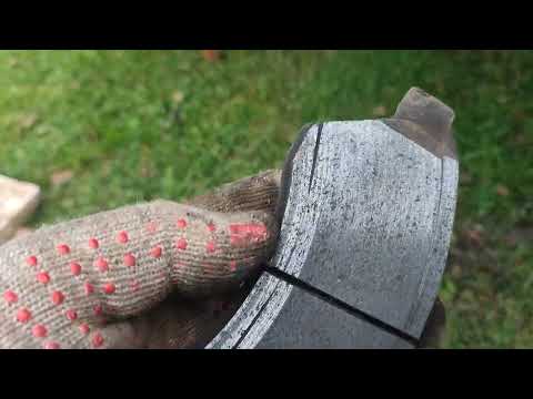 Видео: Замена тормозных дисков Opel Astra H 2012