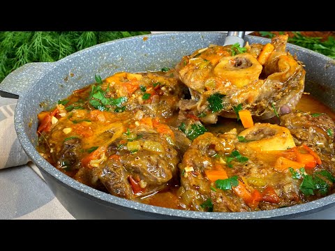 Видео: БОЖЕСТВЕННО вкусное МЯСО на сковороде! Недорогое Мясо,а блюдо ШИКАРНОЕ! Мясо тает во рту!