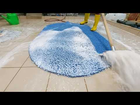 Видео: 2 повидавших грязных ковра: отличный результат стирки / 2 dirty rugs: great washing result!