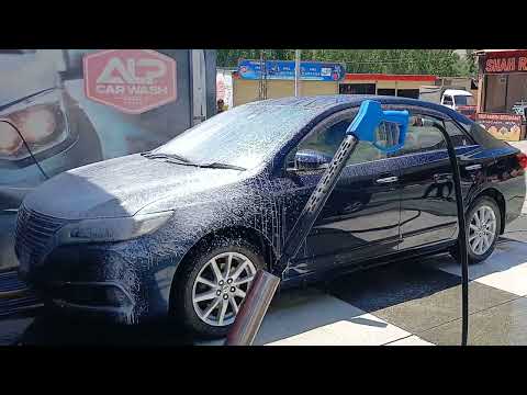 Видео: Car wash service in Gilgit, north of Pakistan | Современная автомойка в Гилгите, севере Пакистана