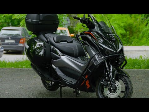 Видео: Встречайте нового короля Максискутеров Yamaha N-max 125cc/50cc