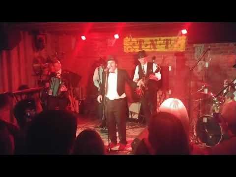 Видео: Wagon Buffet Я так хочу к тебе  Live TNT Minsk Лучше чем Мумий Тролль