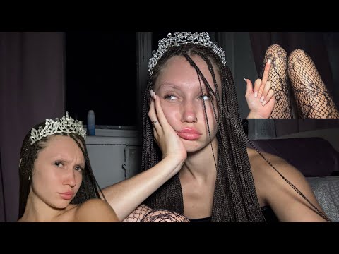 Видео: АСМР королеву школы ДОСТАЛИ колготки! скретчинг /ASMR scratching corset and tight