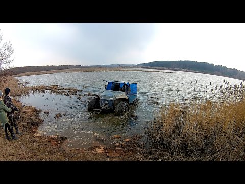 Видео: Вездеход НЕ ПОПЛЫЛ на колесах КФ-97. Прогулка на трех вездеходах.