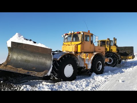 Видео: К-700А и К-701. Бьём дороги после метели.
