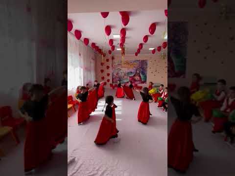 Видео: Испанский танец НҰРСЕЗІМ