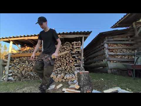 Видео: Осадил новый топор