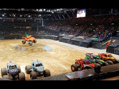 Видео: MonsterJam 2024 / Шоу монстр-траков