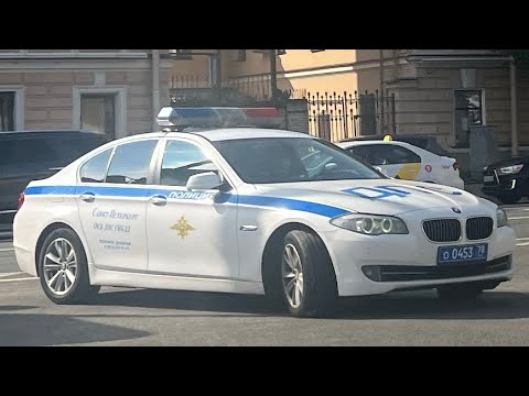 Видео: ПОЛИЦЕЙСКИЙ ИСПУГАЛСЯ, КОГДА УЗНАЛ, ЧТО ОСТАНОВИЛ ТС, ЗАКРЕПЛЕННОЕ ЗА КОНСТИТУЦИОННЫМ СУДОМ РФ…