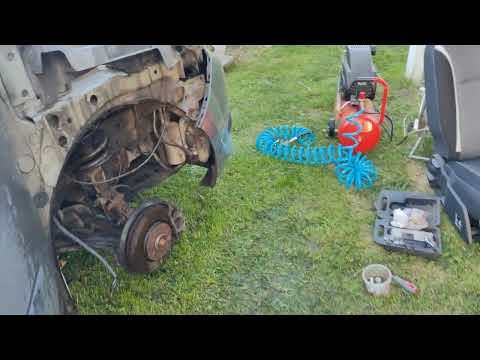 Видео: Renault kangoo 2. Вода в салоне под вторым дном. 