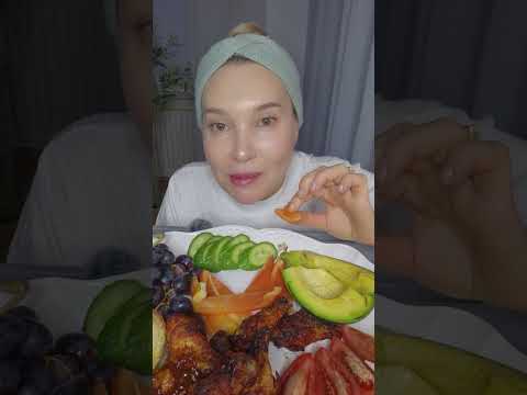 Видео: Зубные имплантаты моя история/ Мукбанг 