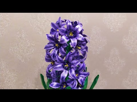 Видео: Гиацинт из пластиковых бутылок. Мастер класс.