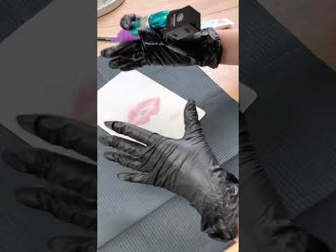 Видео: Урок 12.Брови с градиентом на латексе .Часть ||