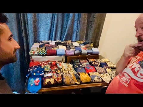 Видео: ASMR: Грабатолог помогает SRP выбрать идеальные галстуки