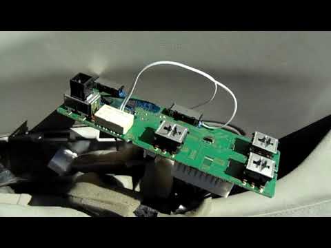 Видео: Ремонт стеклоподъемника двери водителя Nissan Leaf (Ниссан Лиф)