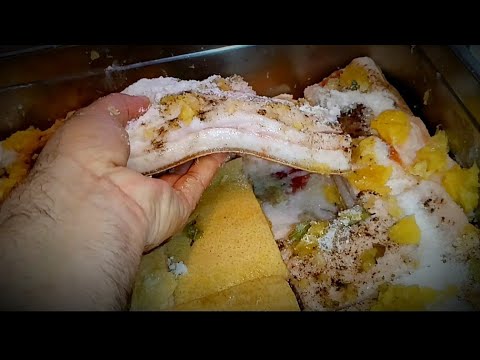 Видео: СВИНЫЧ УШЁЛ НА РАДУГУ/ЗАСОЛКА САЛА/БЫСТРО И ОЧЕНЬ ВКУСНО/