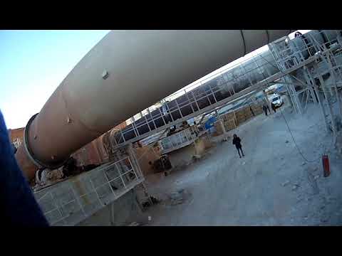 Видео: демонтаж печи на керамзитовом заводе автокранами ивановец 50 тонн и зумлион 70 тонн