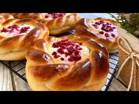 Видео: Самые вкусные ватрушки! Они исчезнут за 1 минуту! Любимый рецепт нашей семьи