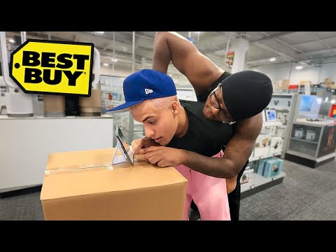 Видео: Я взял YourRAGE в Best Buy..