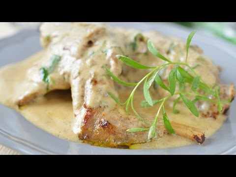 Видео: Тушеный кролик в сметане / Рецепт сочного и вкусного кролика!