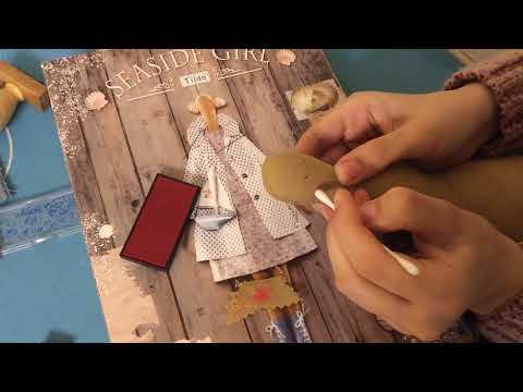 Видео: Делаем глазки и наносим румяна Тильде