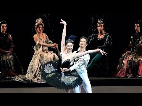 Видео: Swan Lake (Artemy Belyakov & Alena Kovaleva) Лебединое озеро (Артемий Беляков и Алена Ковалева) 🖤