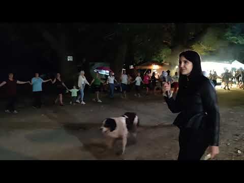 Видео: Събор в с. Долнослав, обл. Пловдив с Нина Иванова и орк. Марица - част 1