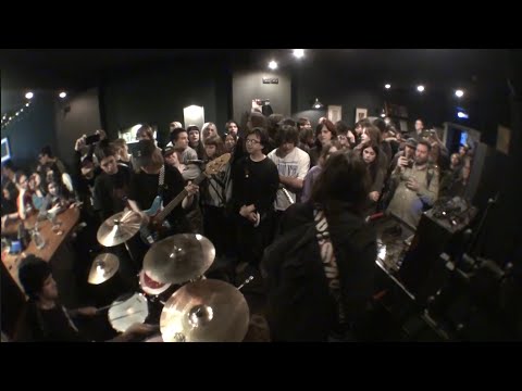 Видео: ЗАМУТИЛИ КОНЦЕРТ В ПОДВАЛЕ • 5 ЛЕТ БАРУ ПУТЧ | ХРОНИКИ ВОПЛЯ
